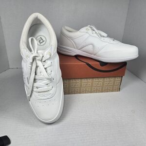 Propet Washable Walker Slip Resistant White Comfort Shoes for Women Size 9 Wide
